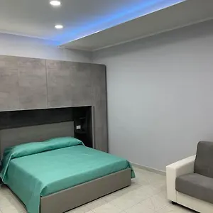 https://apt-florinda-house.hotels-amalfi.com