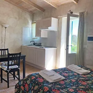 https://agriturismo-mamma-chica.hotelitalianriviera.com
